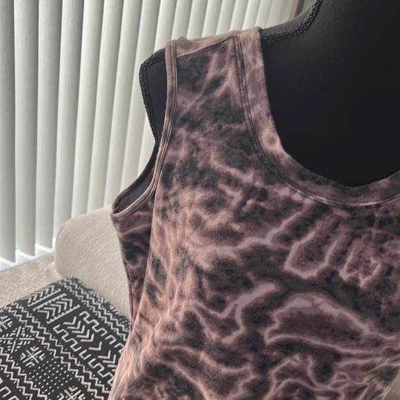 Perseption Concept | Abstract Print Tank Top - Picture 2 of 6